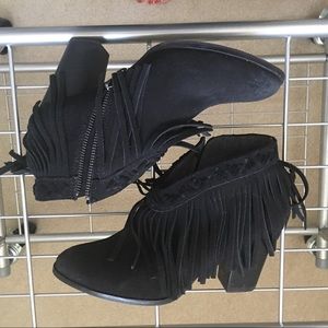 Seychelles Ankle Bootie